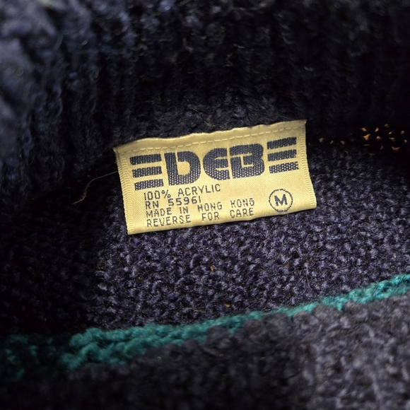 Vintage Deb Medium Blue and White Turtleneck Sweater with Geometric Pattern - Picture 4 of 4